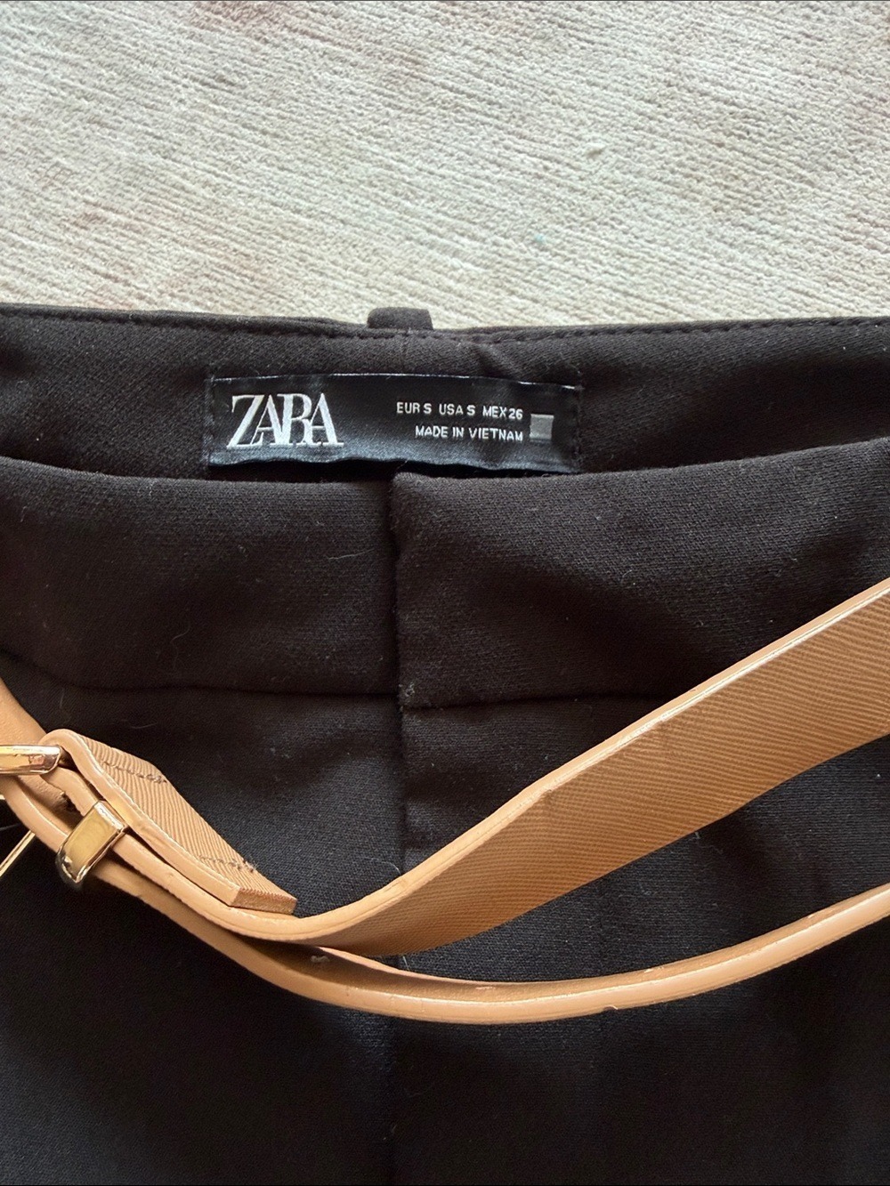 Zara Black Wide Leg Cropped Pants Size Small - Picture 2 of 3